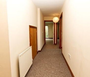25 Stanfield Court, Newtownards, BT23 8NH - Photo 6