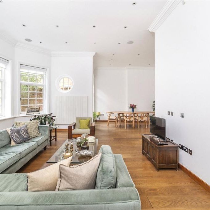 4 bedroom maisonette to rent - Photo 1