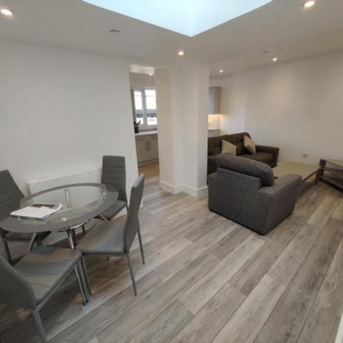 1 bedroom flat to rent - Photo 1