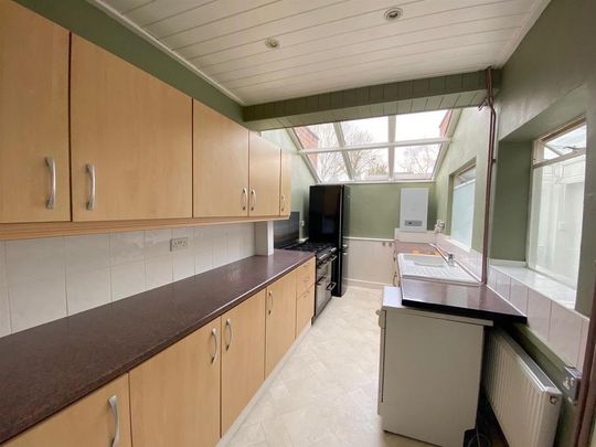 2 bedroom terraced house to rent - Photo 1