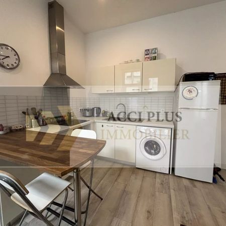Location Appartement 2 pièces 35m² NIMES 30000 - Photo 3