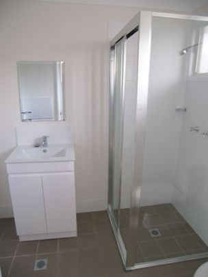 Modern Granny Flat With Water Usage Included - Photo 1