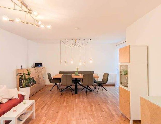 HOMESK - Voll möblierte 2-Zimmer-Wohnung auf Zeit bis 30.04.2028 - Photo 1