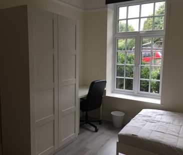 Tyndalls Park Road, Bristol - Photo 3