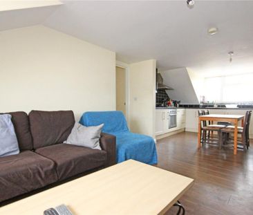 3 bedroom apartment to rent - Photo 2