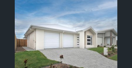Brand New three beds, including Mater Bedroom, Ensuite in Greenbank - Photo 3