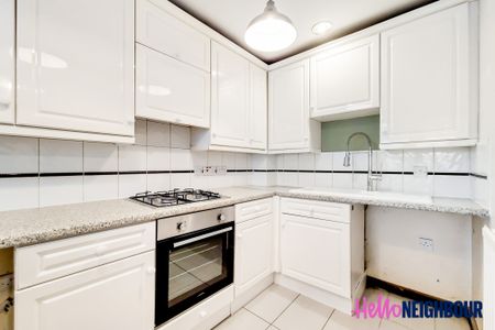 Farnborough Crescent - Photo 3