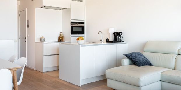Appartement te huur in Koksijde voor € 975 met 2 slaapkamers - Photo 1