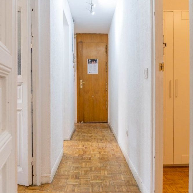 Lovely room in Calle Hermosilla - Photo 1