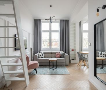 klimatyczne studio 37 m2 z antresolą | komórka lokatorska | Worcella - Zdjęcie 4