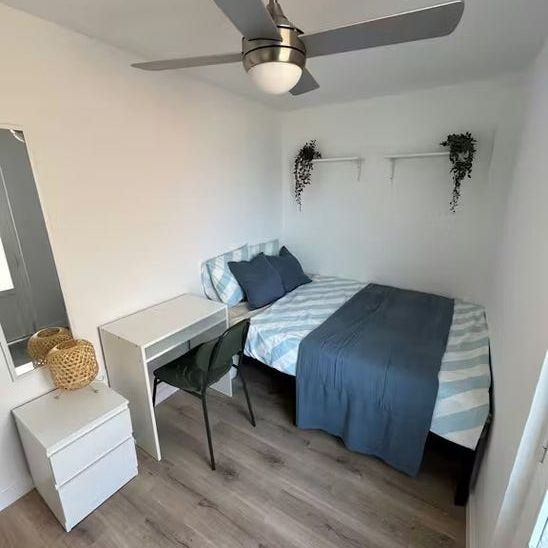 Carrer del Reverend Josep Noguera, Valencia, Valencian Community 46017 - Photo 1