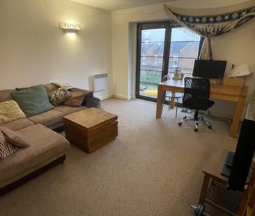 2 bedroom apartment to rent - Photo 3