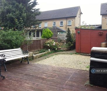 1 bedroom in a house share to rent - Photo 5