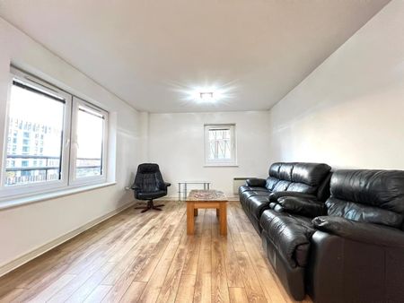 2 Bed Flat, Naples Street, M4 - Photo 3