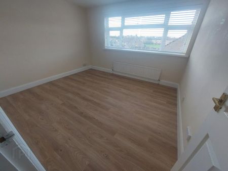 Irwin Avenue, Limavady, BT49 9HF - Photo 4