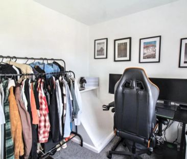 Hillside Crescent, Beeston, Nottingham, NG9 3AB - Photo 2