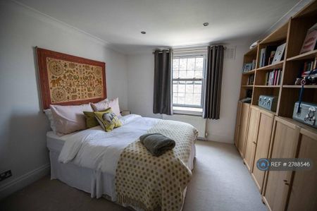 5 bedroom terraced house to rent - Photo 3