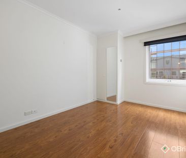 LIFESTYLE & LOCATION - PLEASE SUBMIT APPLICATION TO BE SHORTLISTED ... - Photo 2