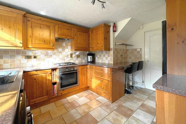 4 bedroom detached house to rent - Photo 1