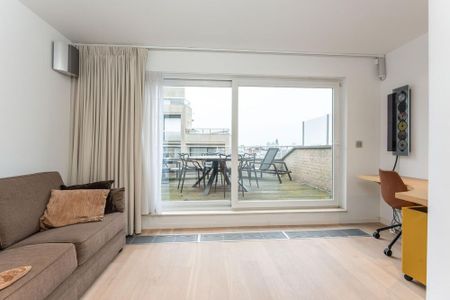 Prachtige penthouse te huur afgewerkt met hoogwaardige materialen te Oostende! - Photo 2