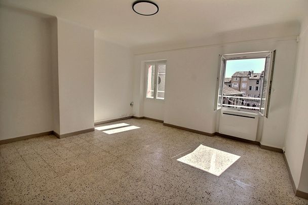 Appartement T2/3, - Photo 1