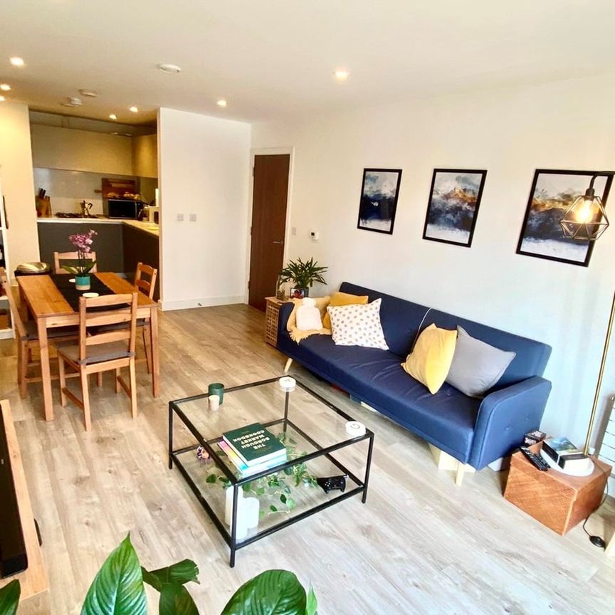 1 Bed Flat, Clapham Road, SW9 - Photo 1