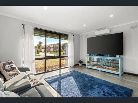 Spacious & Affordable Living in the Heart of Corio - Photo 3