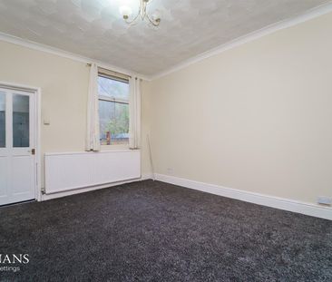 Swinton Hall Road, Swinton, Manchester - Photo 4