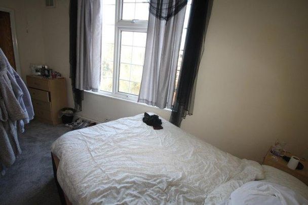 2 bedroom house share to rent - Photo 1