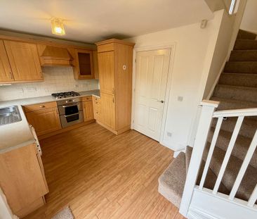 2 bedroom end of terrace house to rent - Photo 5