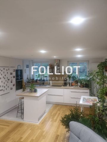 A LOUER - VIRE NORMANDIE - QUARTIER ST ANNE - TRÈS BEAU T3 LUMINEUX - Photo 4