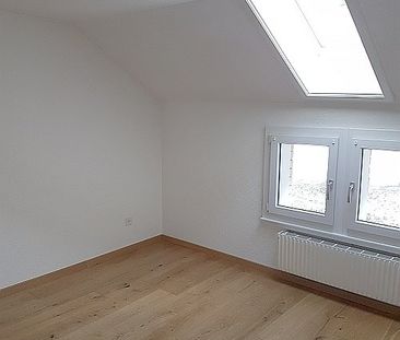 Individuelle Dachwohnung an zentraler Lage - Foto 3