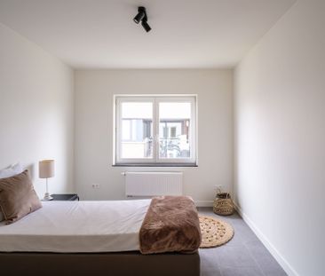 Lichtrijk, modern en instapklaar appartement met garage - Foto 3