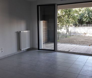 Location Appartement 2 pièces 40m² LAUNAGUET 31140 - Photo 5