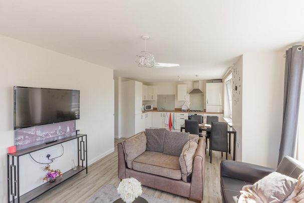 2 bedroom apartment to rent - Photo 1