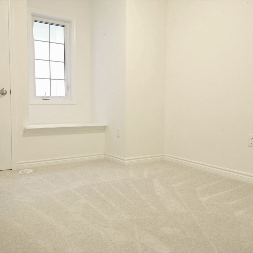 For Lease - 569 Laking Terrace, Milton, Ontario - Photo 1