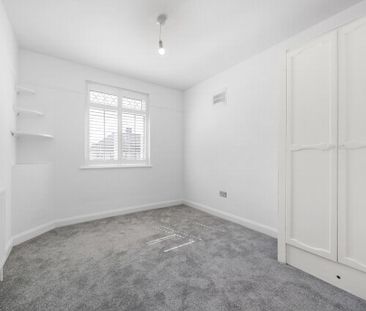 2 bedroom maisonette to rent - Photo 3