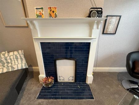 3 bedroom terraced house to rent - Photo 2