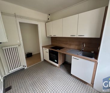 Location Appartement 5 pièces 93m² - Photo 5