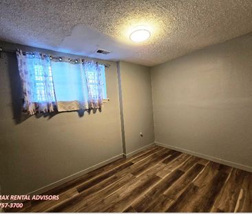 BSMT 10668 96 St Northwest - Photo 2