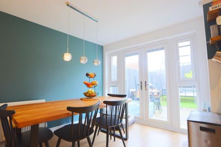 3 bedroom terraced house to rent - Photo 2