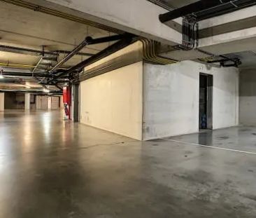 TE HUUR - Appartement met 2 slaapkamers + terras - Photo 4