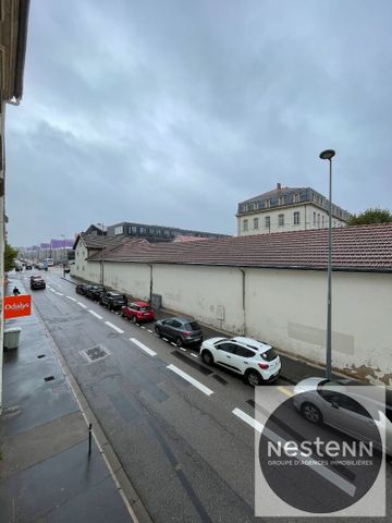 Location Appartement 3 pièces 48m² - Photo 4
