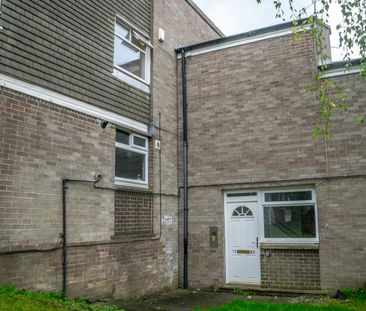 BAWN DRIVE LEEDS LS12 5QH - Photo 2