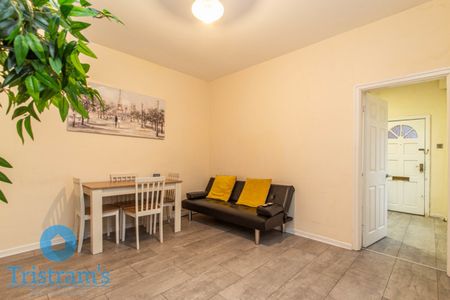 4 bed Semi-Detached House for Rent - Photo 3