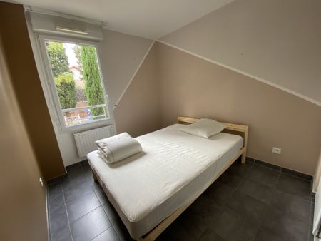 Location Appartement 3 pièces 56m² TOULON 83200 - Photo 3