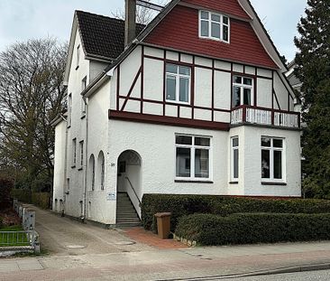 Charmante und helle 4-Zimmer Altbau Wohnung in Elmshorn Mitte - Foto 3