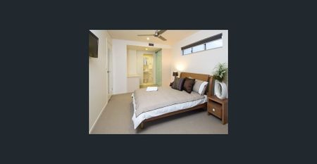 SPACIOUS FULLY FURNISHED 2 BEDROOM APARTMENT - AVAILABLE 9 Jan 2026 - Photo 4