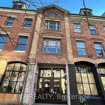 1 Bedroom, 1 Bathroom - St Lawrence Market Lofts - Photo 3