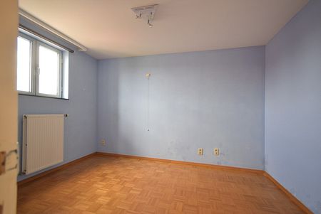 RUIM APPARTEMENT MET GARAGE - Photo 3